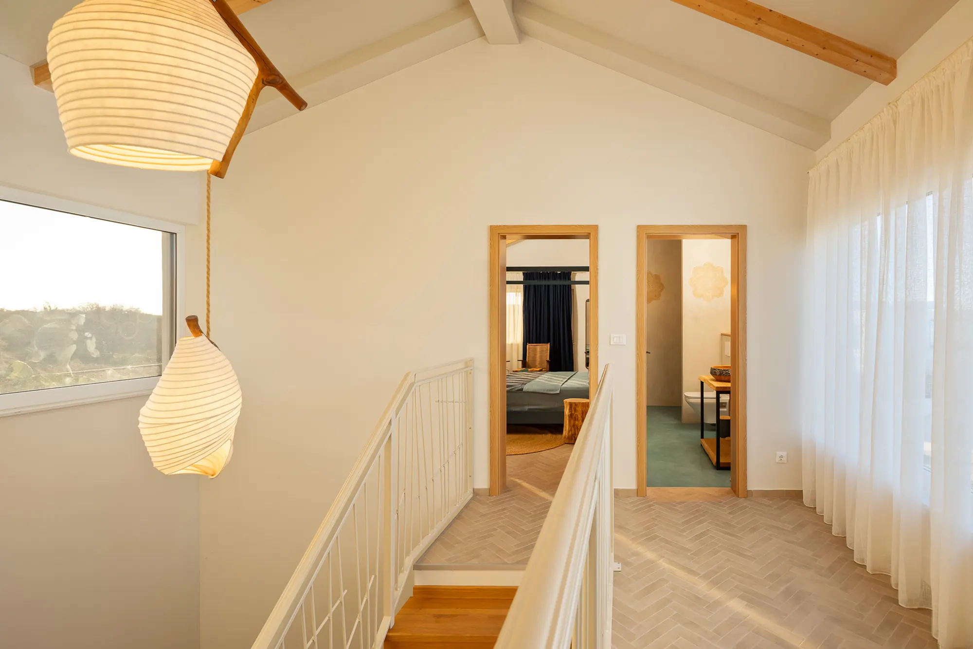 Upper floor corridor