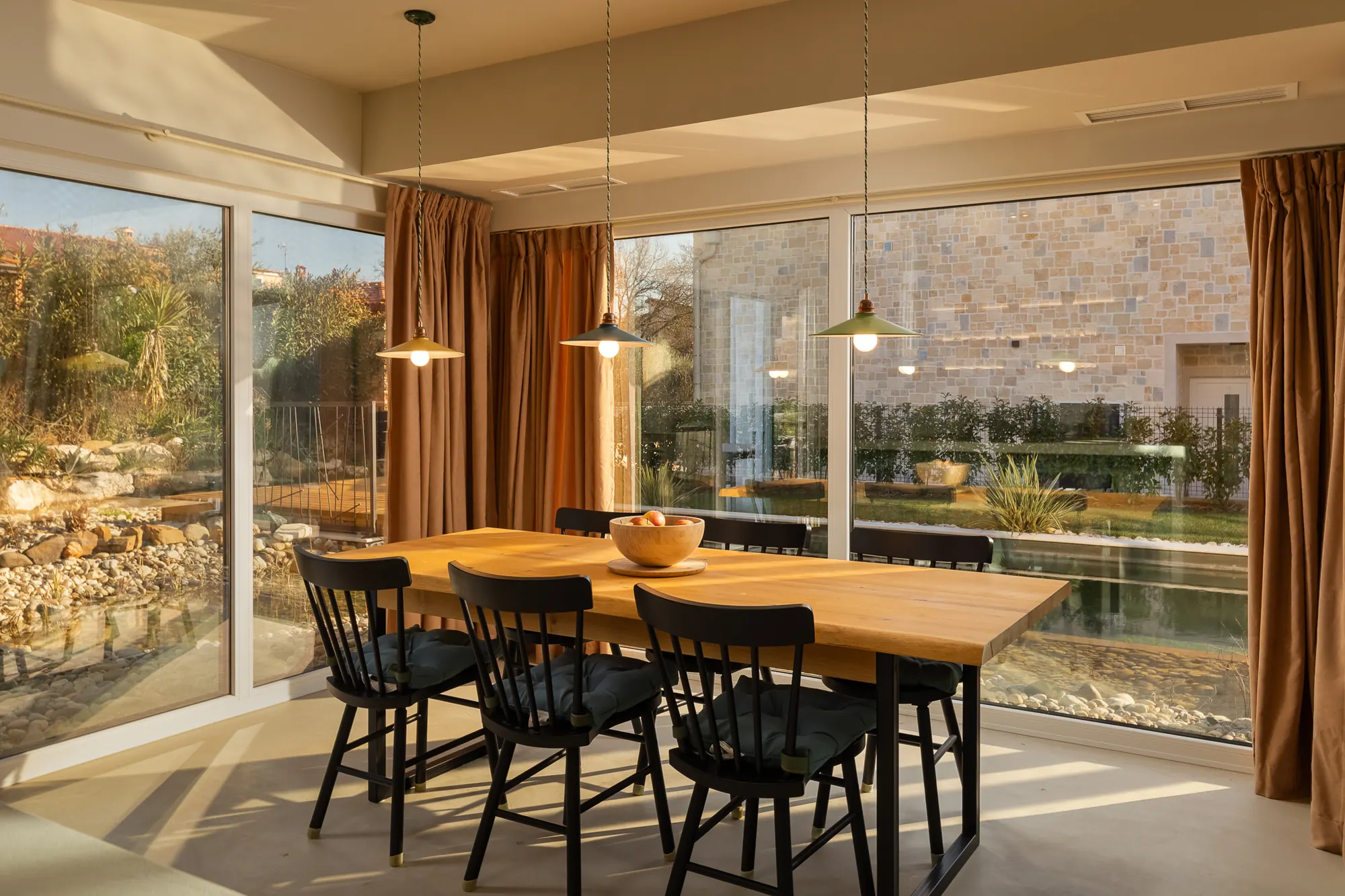 Dining pool view